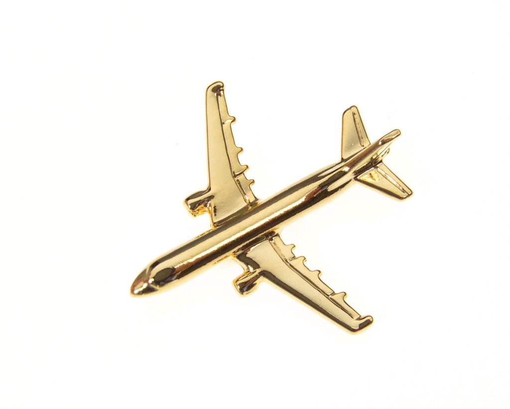 Airbus A321 Pin Badge - Clivedon Collection